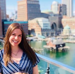 Meet your Posher, Claire